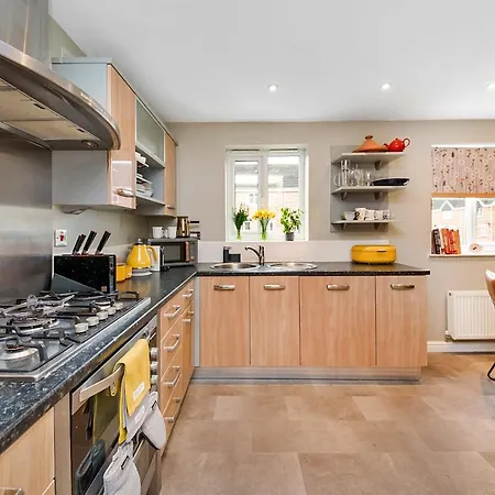 بيت للعطل Rothwell Gardens ليدز