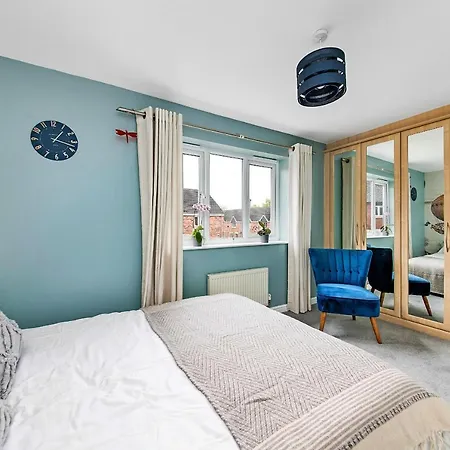 بيت للعطل Rothwell Gardens ليدز