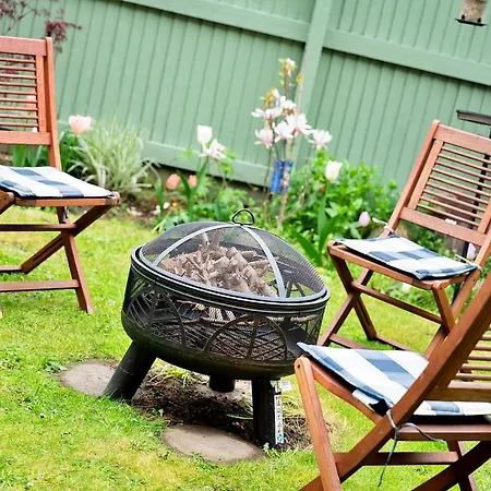 بيت للعطل Rothwell Gardens ليدز